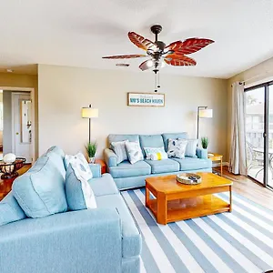 https://crystal-village-23b.hotels-destin.com
